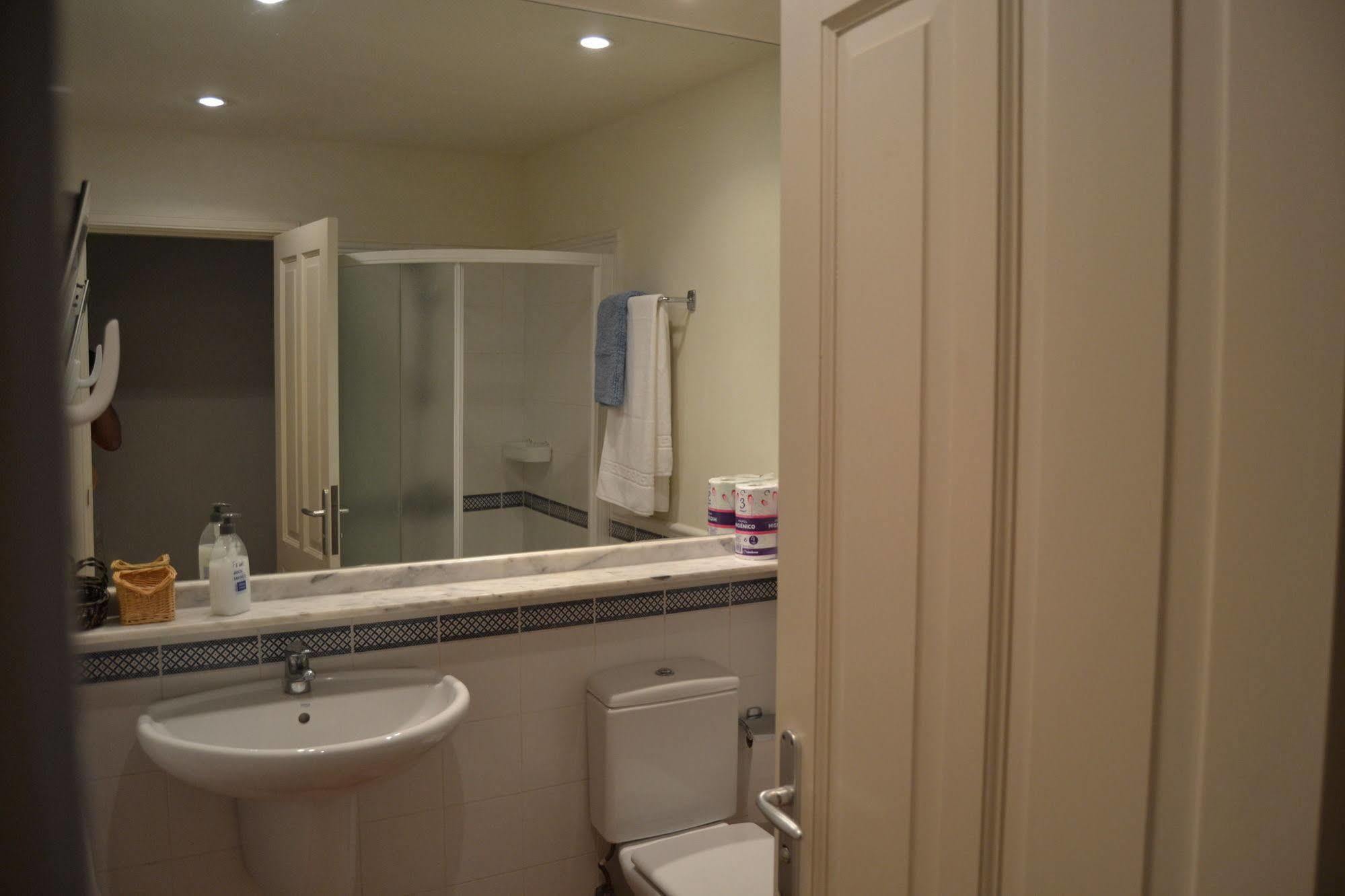 Apartamentos Alegro 포리스 데 아보나 외부 사진